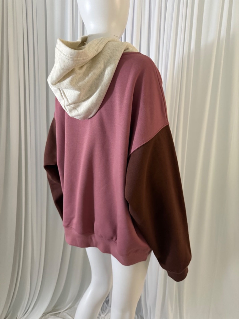 Fabletics Colorblock Pullover Hoodie Sweatshirt Mauve Brown Oatmeal Size XL NWOT - Picture 6 of 16